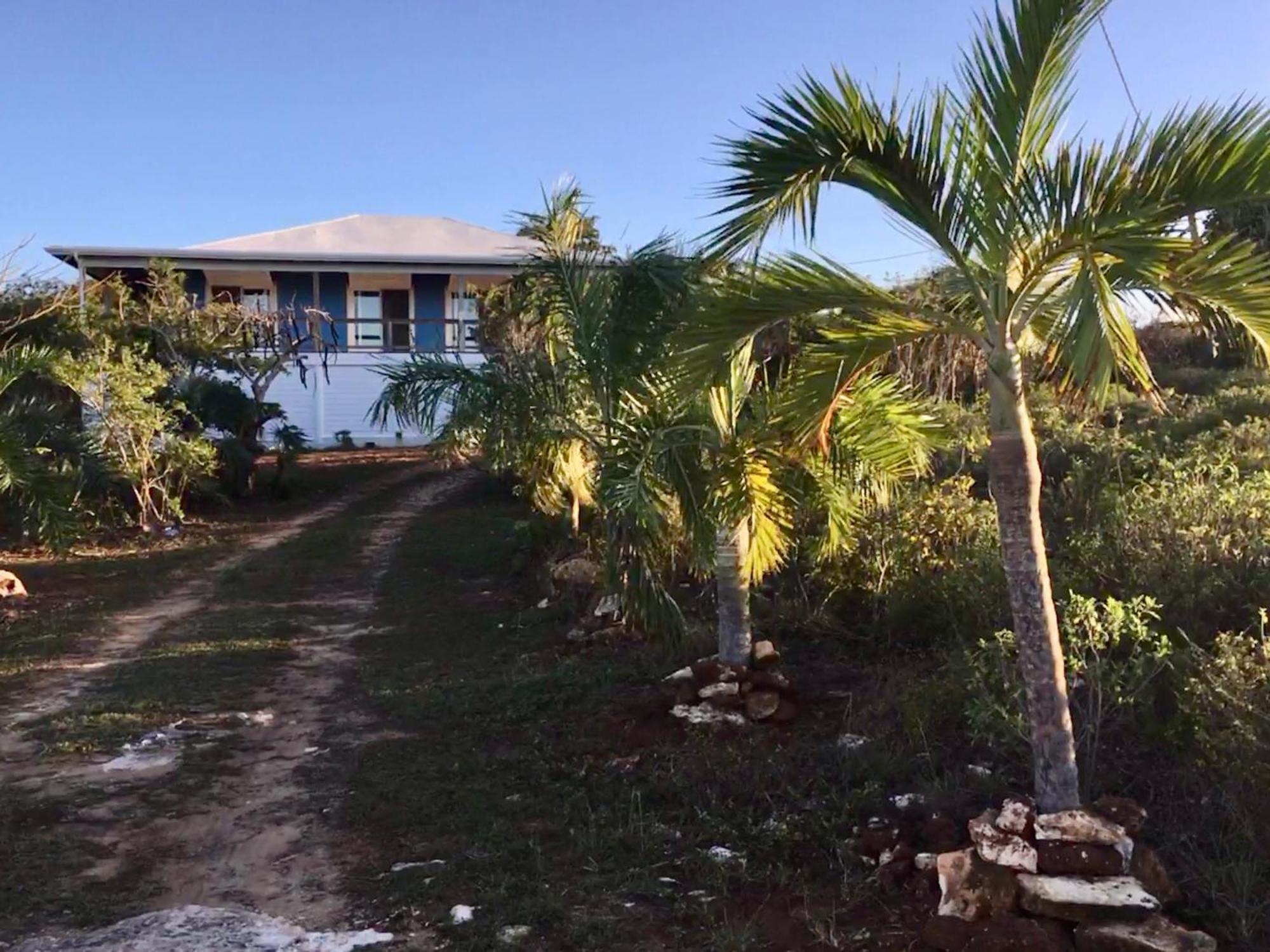 House Of Blue At Turtle Cove Long Island Bahamas Villa Exterior foto